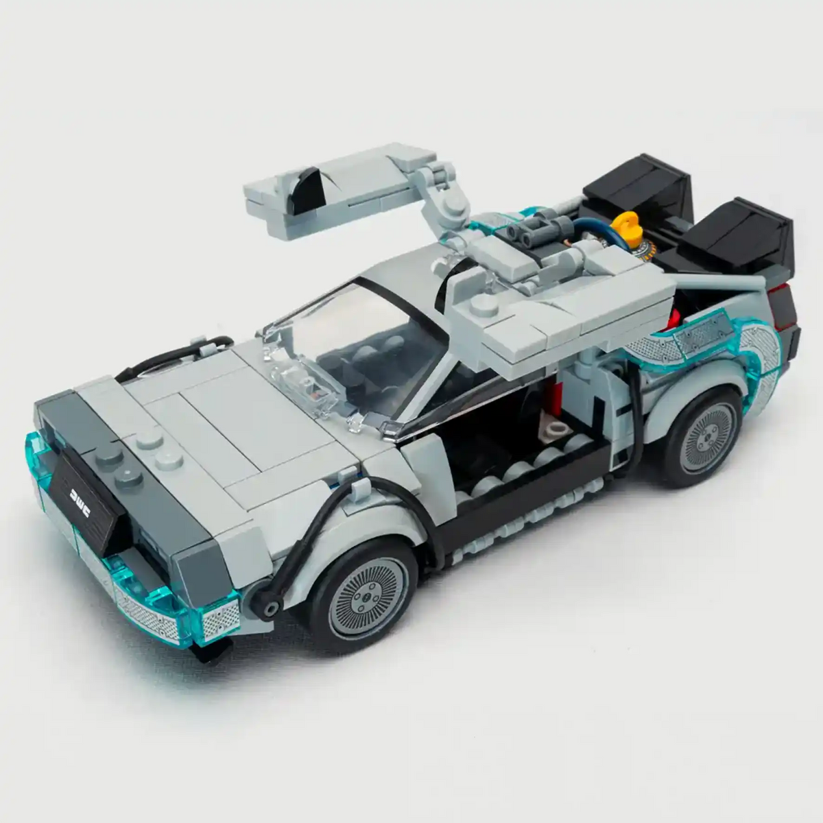Puertas de gaviota Lego Delorean