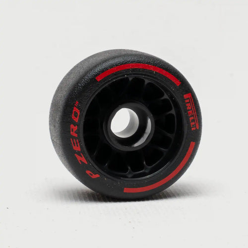 4 Ruedas Lego de Pirelli F1 en color rojo